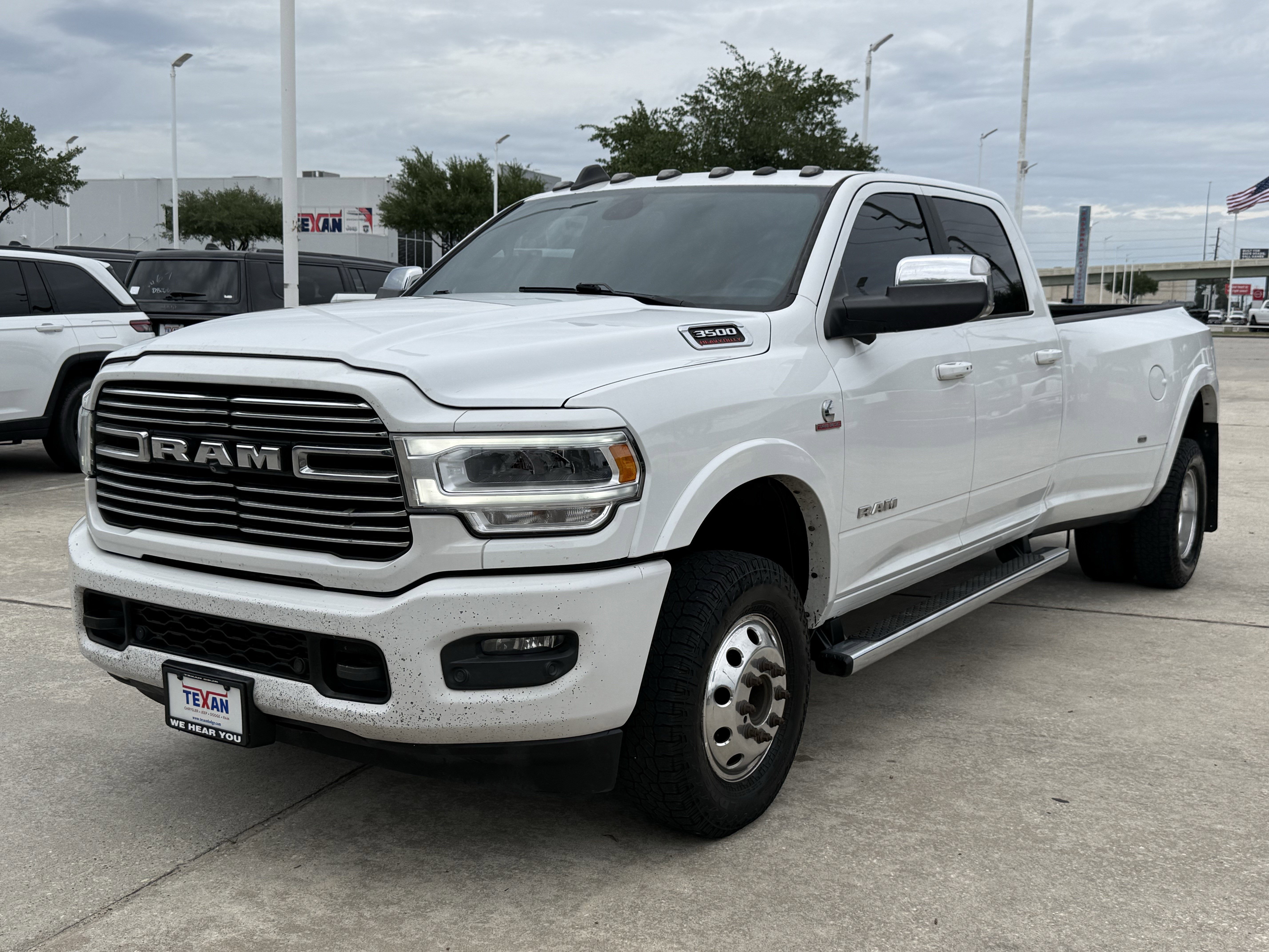Used 2019 RAM 3500 Laramie AWD/4WD image 9