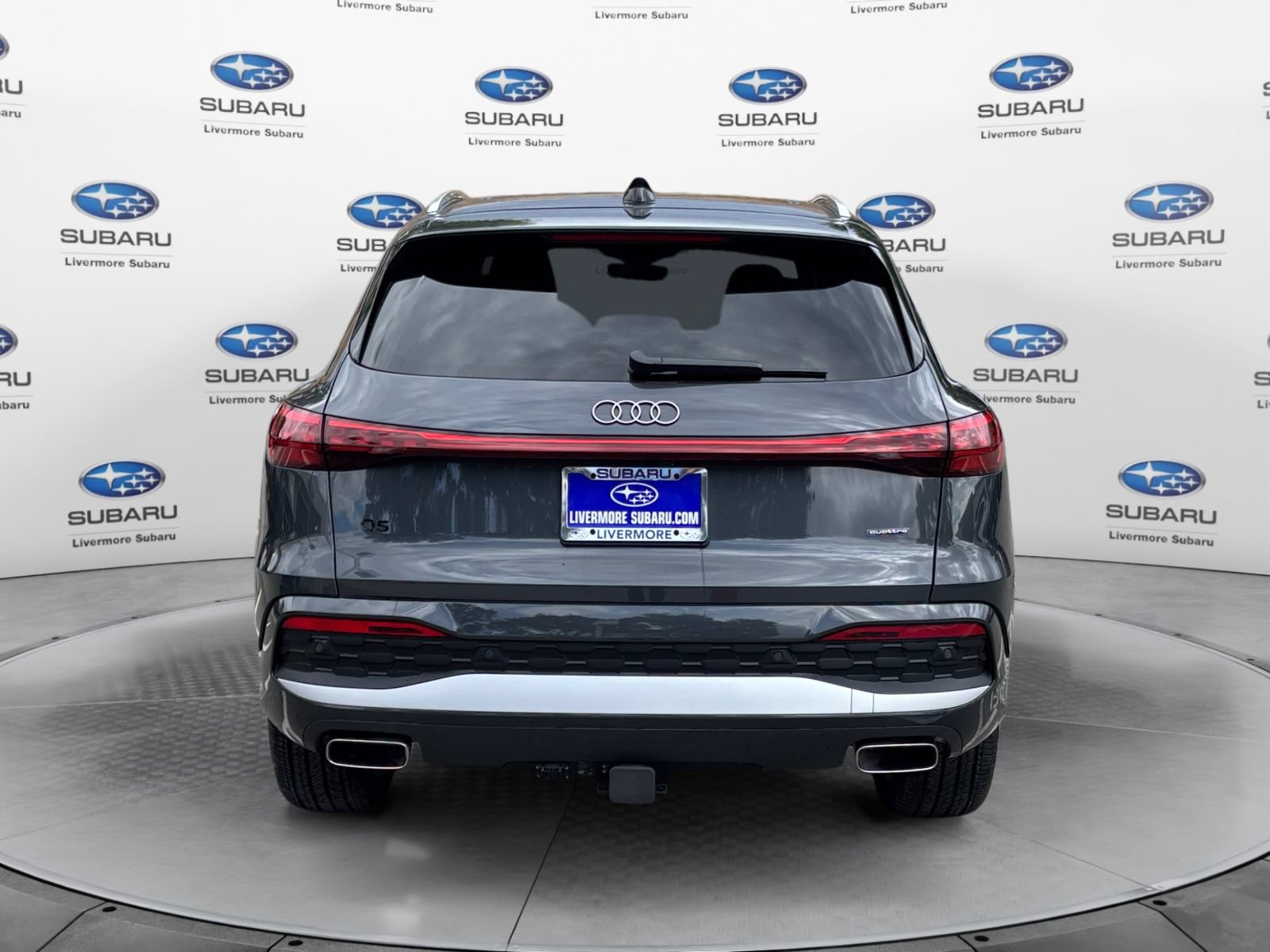 Used 2025 Audi Q5 Premium Plus w/ Premium Plus AWD/4WD image 4
