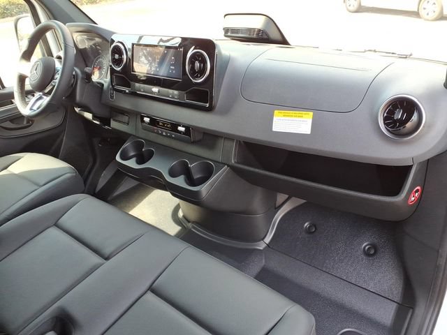 New 2026 Mercedes-Benz Sprinter 2500 image 17