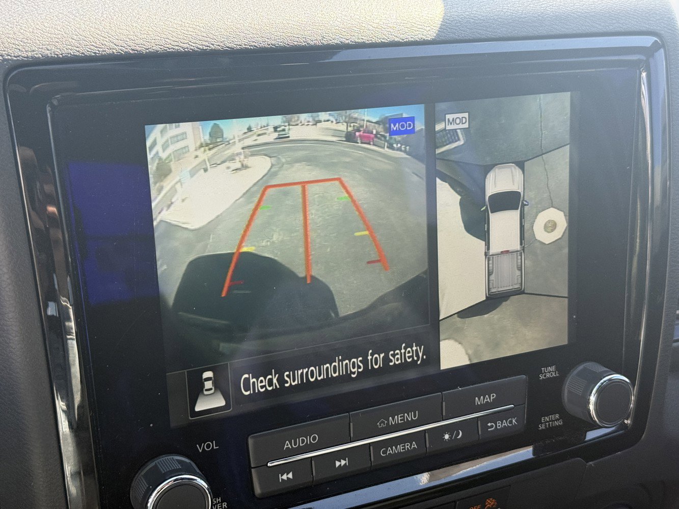 Used 2023 Nissan Frontier PRO-4X w/ Pro-4X Premium Package image 15