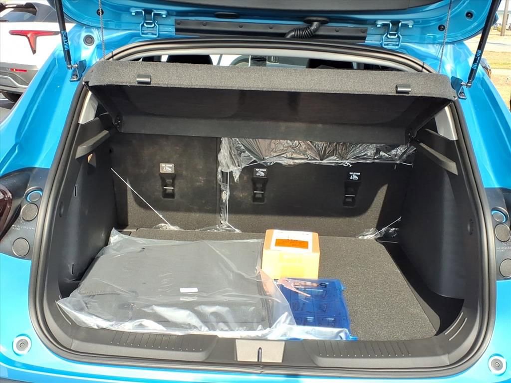 New 2026 Chevrolet Trax LT image 15