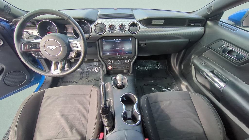 Used 2017 Ford Mustang GT w/ GT Performance Package image 18