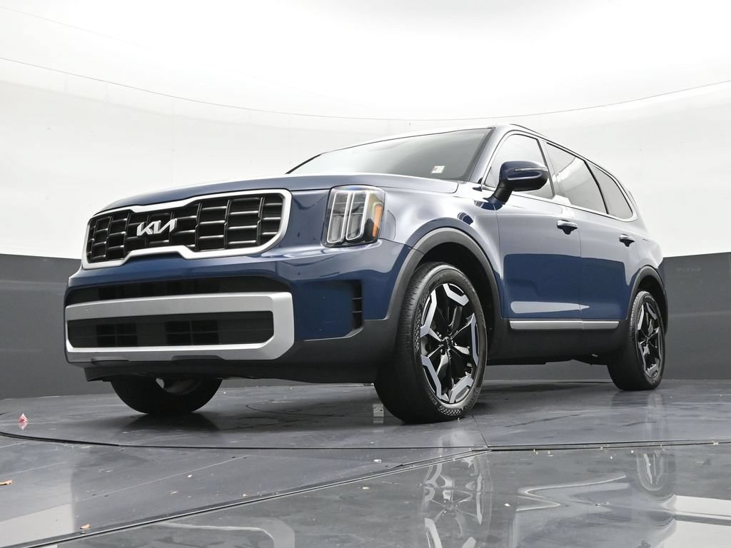 Used 2024 Kia Telluride S FWD image 20