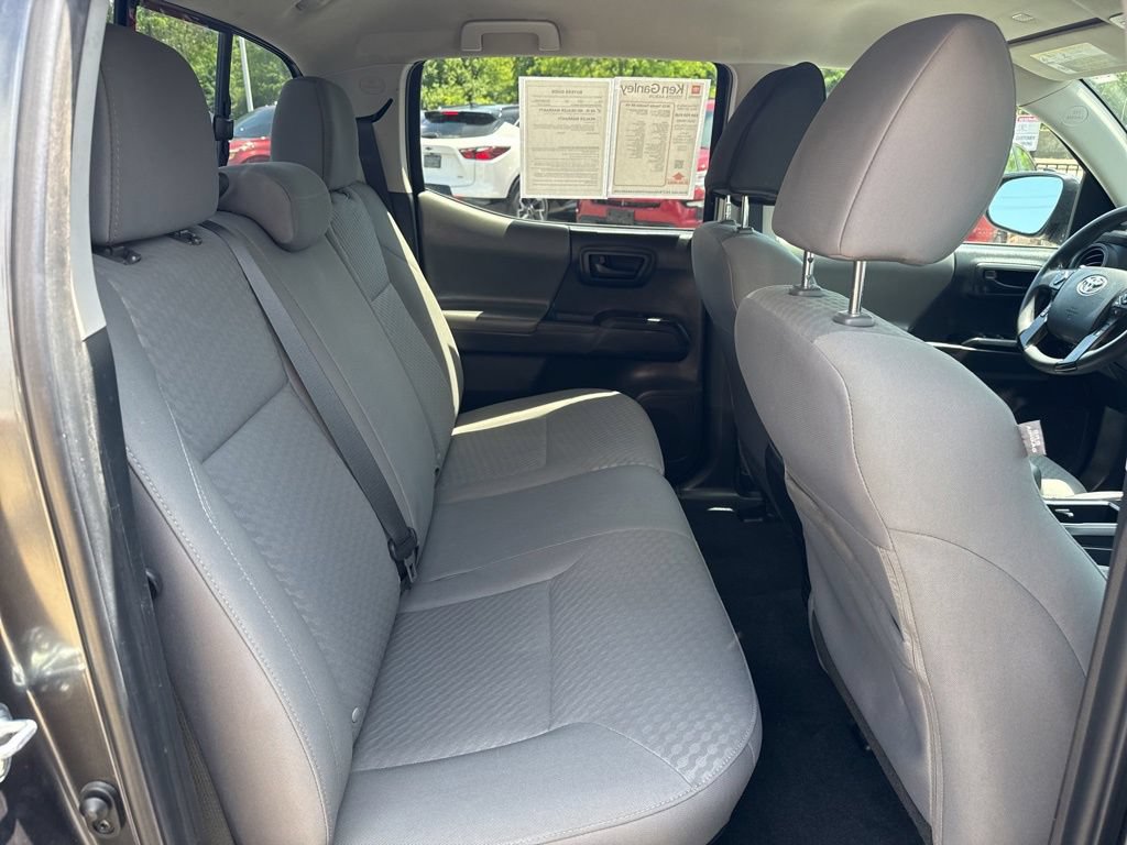 Used 2023 Toyota Tacoma SR AWD/4WD image 31