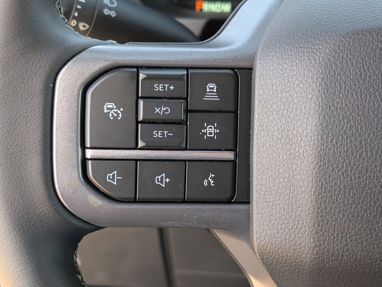 Used 2025 Ford F150 XLT w/ Equipment Group 302A MID image 24