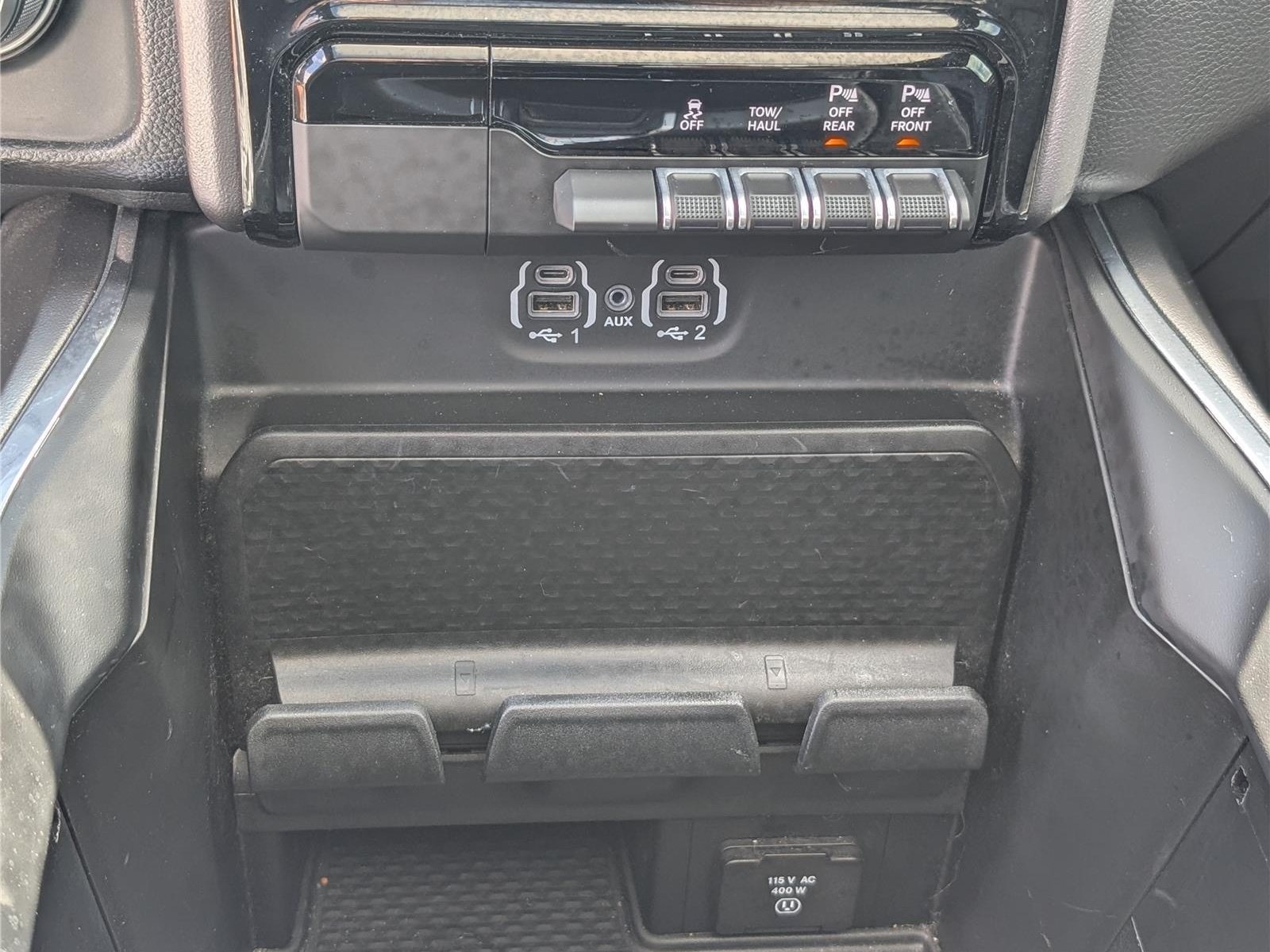 Used 2023 RAM 1500 Laramie AWD/4WD image 28