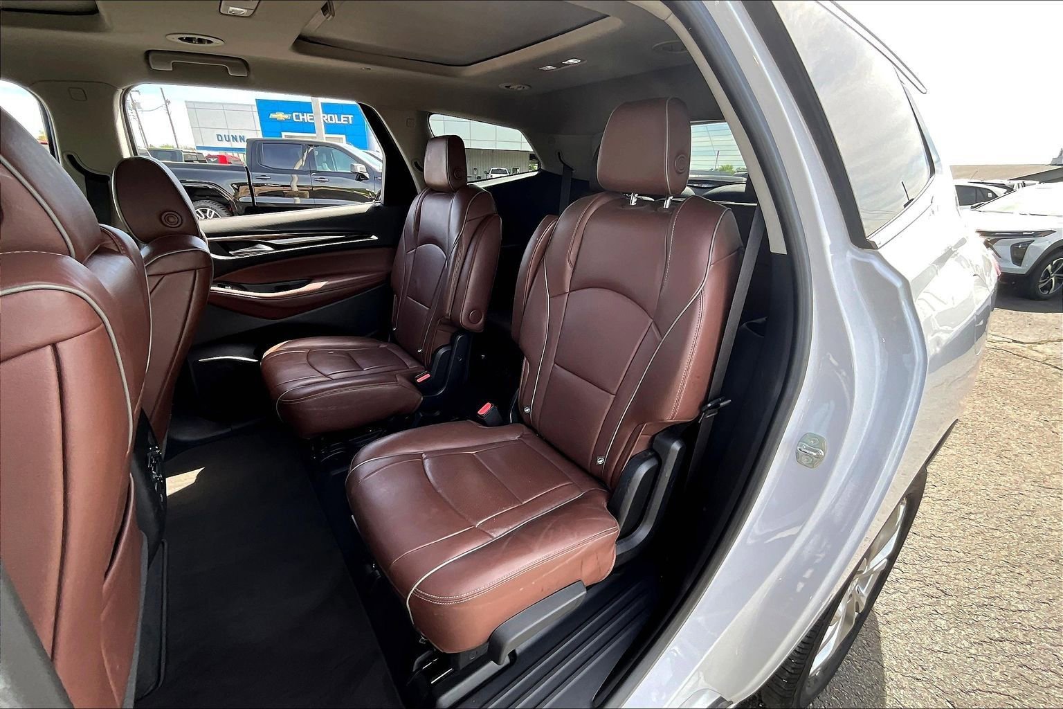 Used 2018 Buick Enclave Avenir w/ Avenir Technology Package image 28