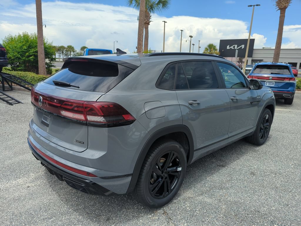New 2026 Volkswagen Atlas Cross Sport SEL R-Line AWD/4WD image 6