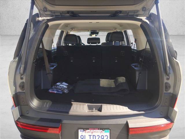 Used 2024 Hyundai Santa Fe SEL FWD image 6