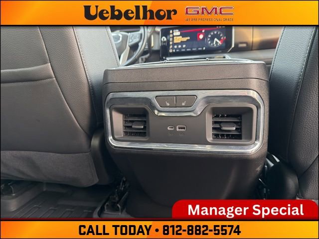 Used 2024 GMC Sierra 3500 Denali w/ Denali Reserve Package AWD/4WD image 7