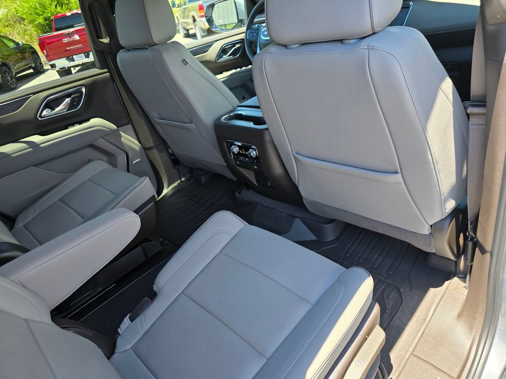 Certified 2023 GMC Yukon SLT w/ SLT Luxury Package RWD image 31