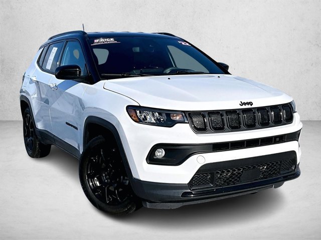 Used 2022 Jeep Compass Altitude image 12