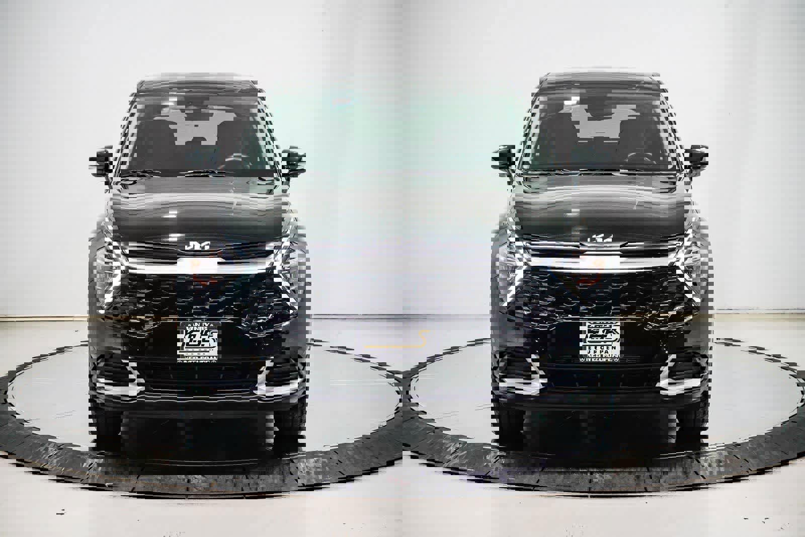 Used 2023 Kia Sportage EX image 6