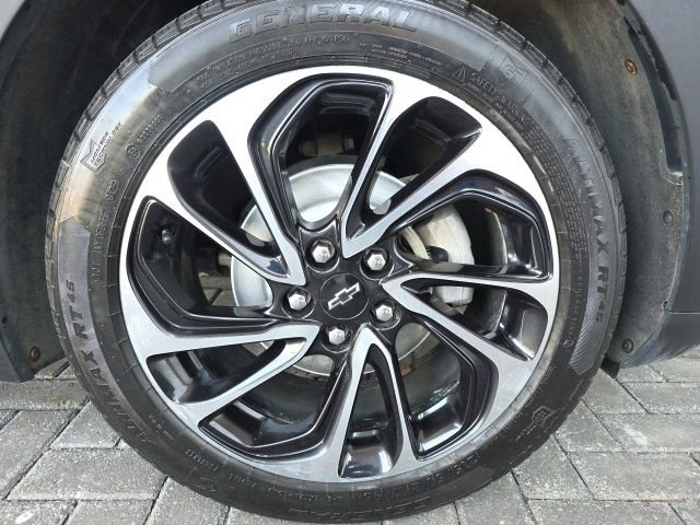 Used 2023 Chevrolet Bolt EUV Premier FWD image 7