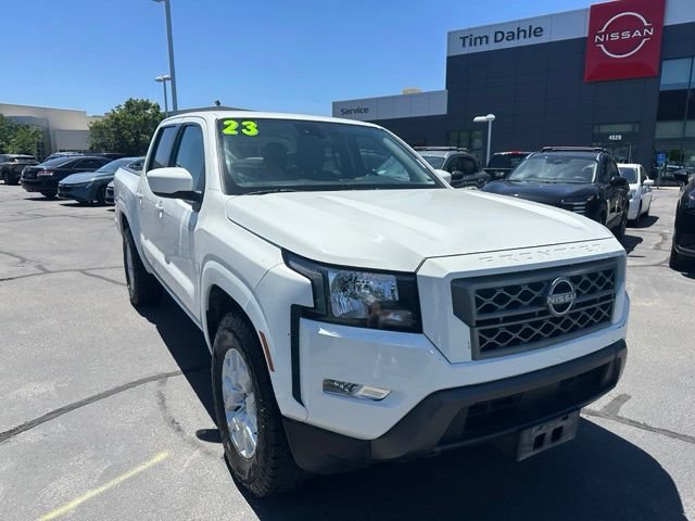 Used 2023 Nissan Frontier SV AWD/4WD image 3