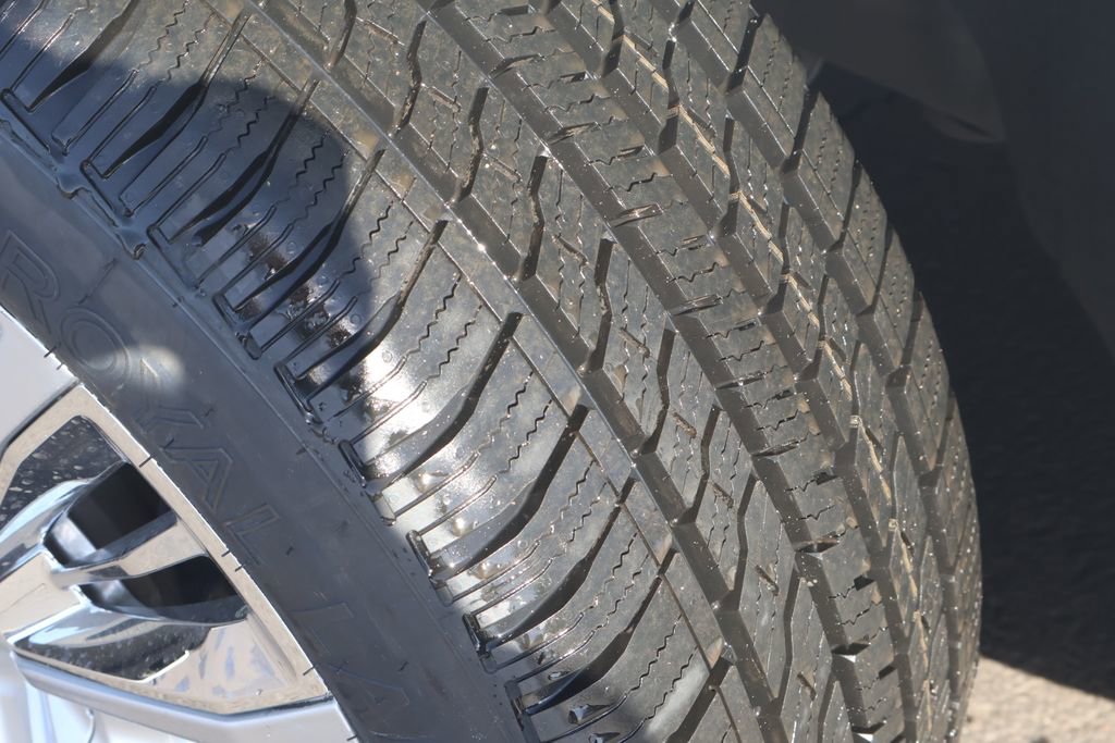 Used 2022 Chevrolet Tahoe High Country image 12