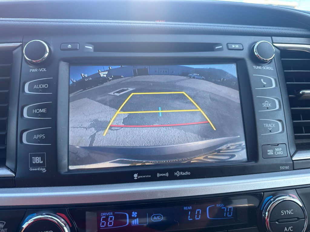 Used 2016 Toyota Highlander Limited AWD/4WD image 28