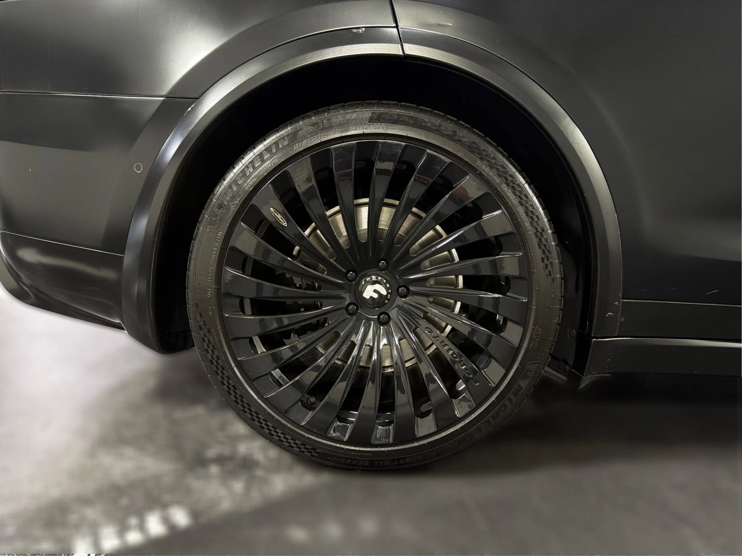 Used 2022 Tesla Model X Plaid image 21
