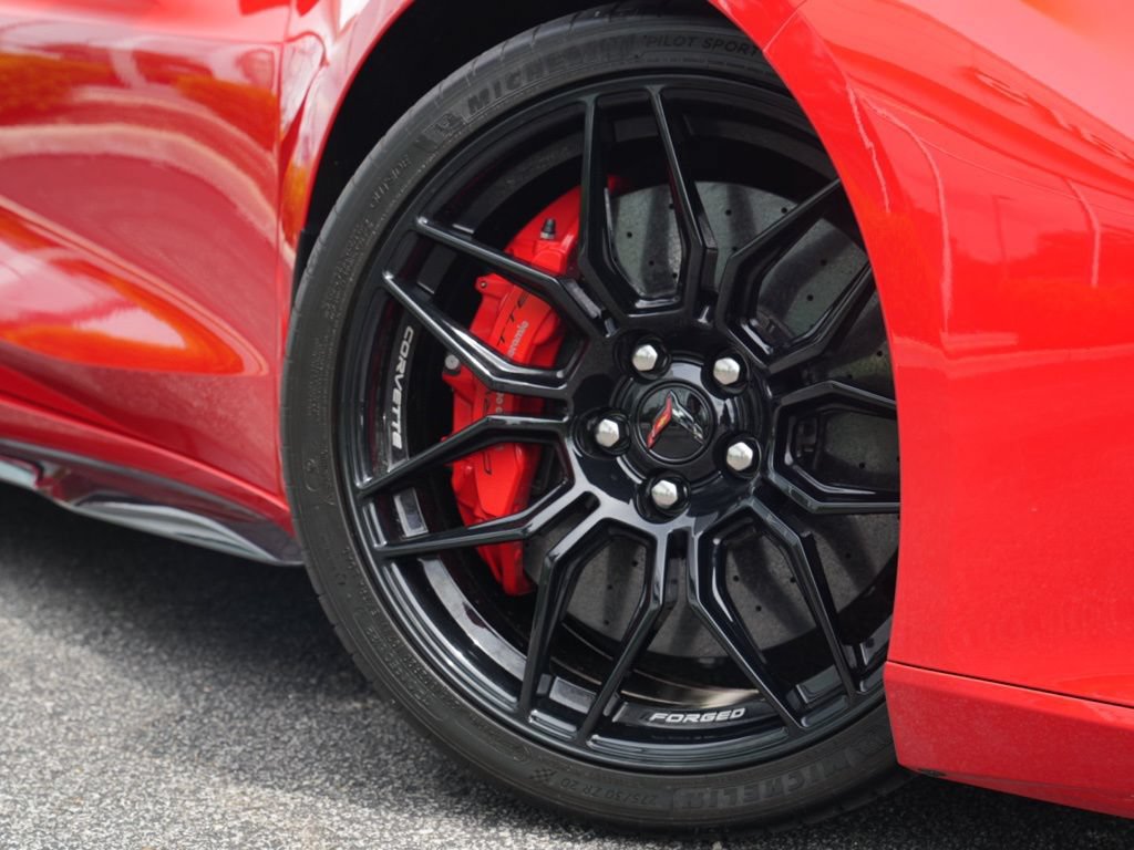 Used 2024 Chevrolet Corvette Z06 w/ Stealth Interior Trim Package RWD image 32