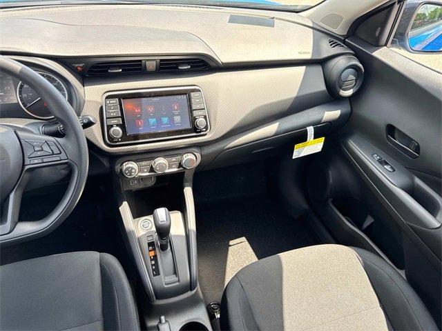 New 2025 Nissan Kicks Play S image 17