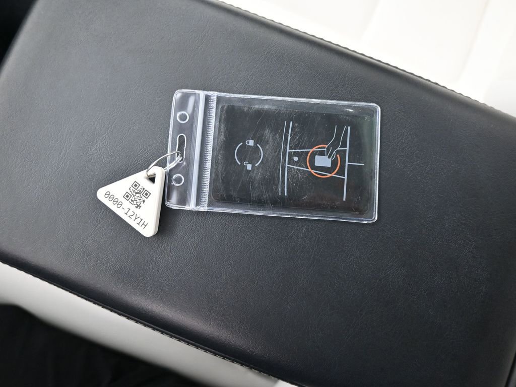 Used 2023 Tesla Model 3 Standard Range RWD image 18