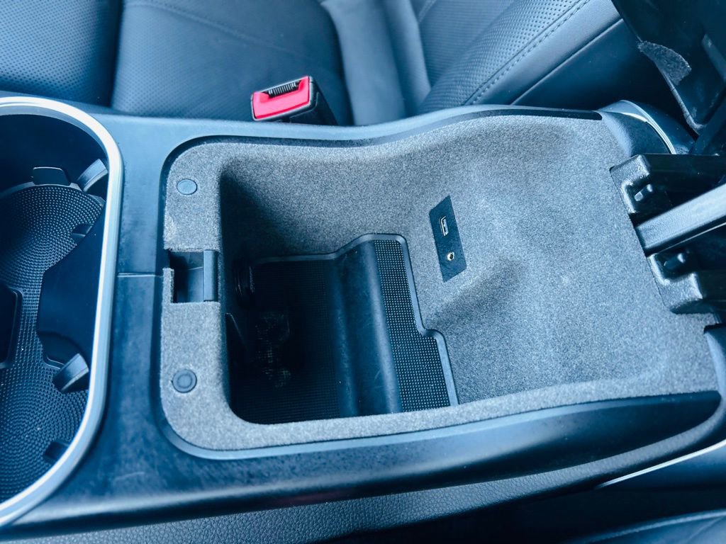 Used 2016 Porsche Cayenne S image 24