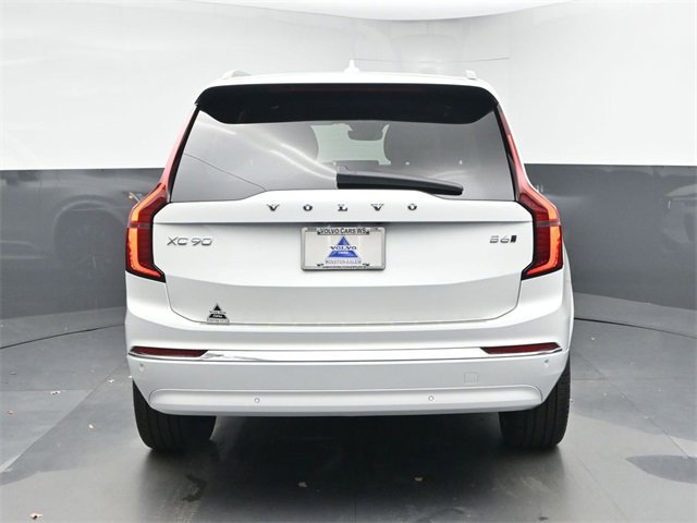 New 2026 Volvo XC90 B6 Plus w/ Protection Package Premier image 7
