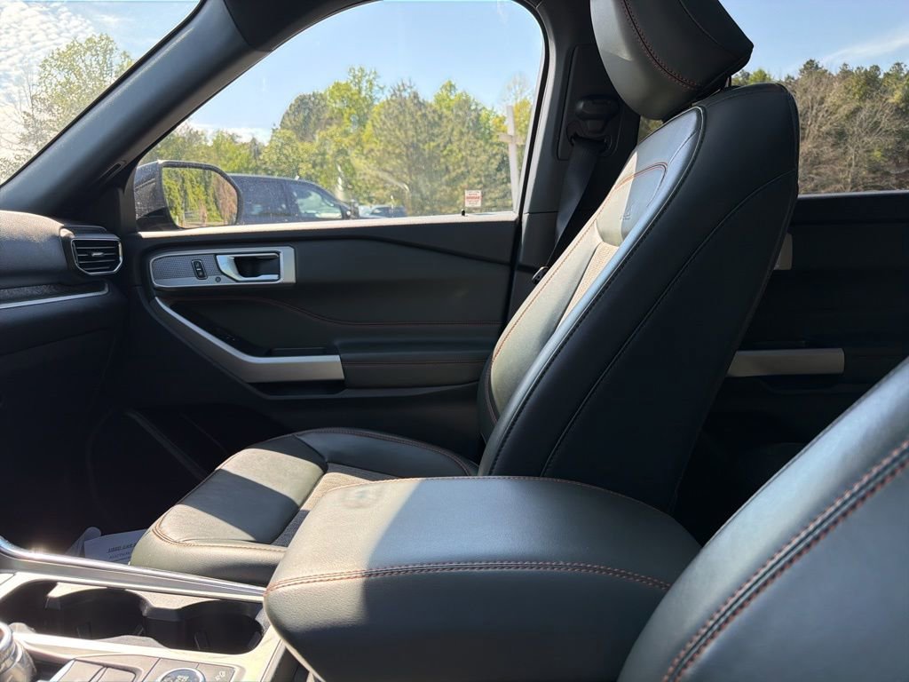 Used 2024 Ford Explorer Timberline w/ Timberline Technology Package AWD/4WD image 16