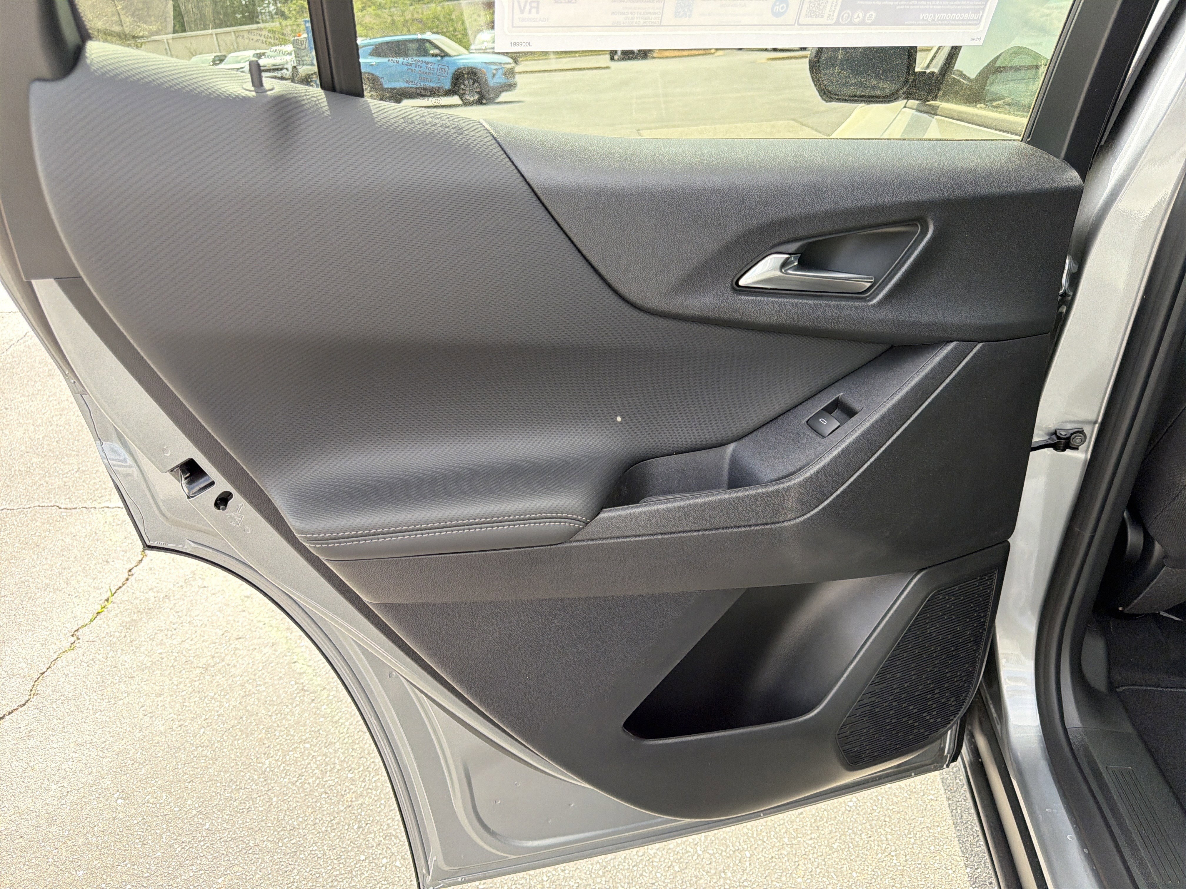 New 2026 Chevrolet Equinox LT w/ Midnight Edition image 21