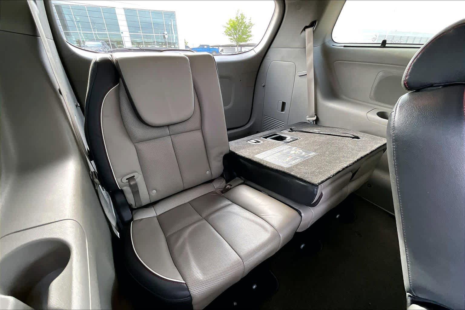 Used 2017 Kia Sedona LX w/ LX Essentials Premium Package image 36