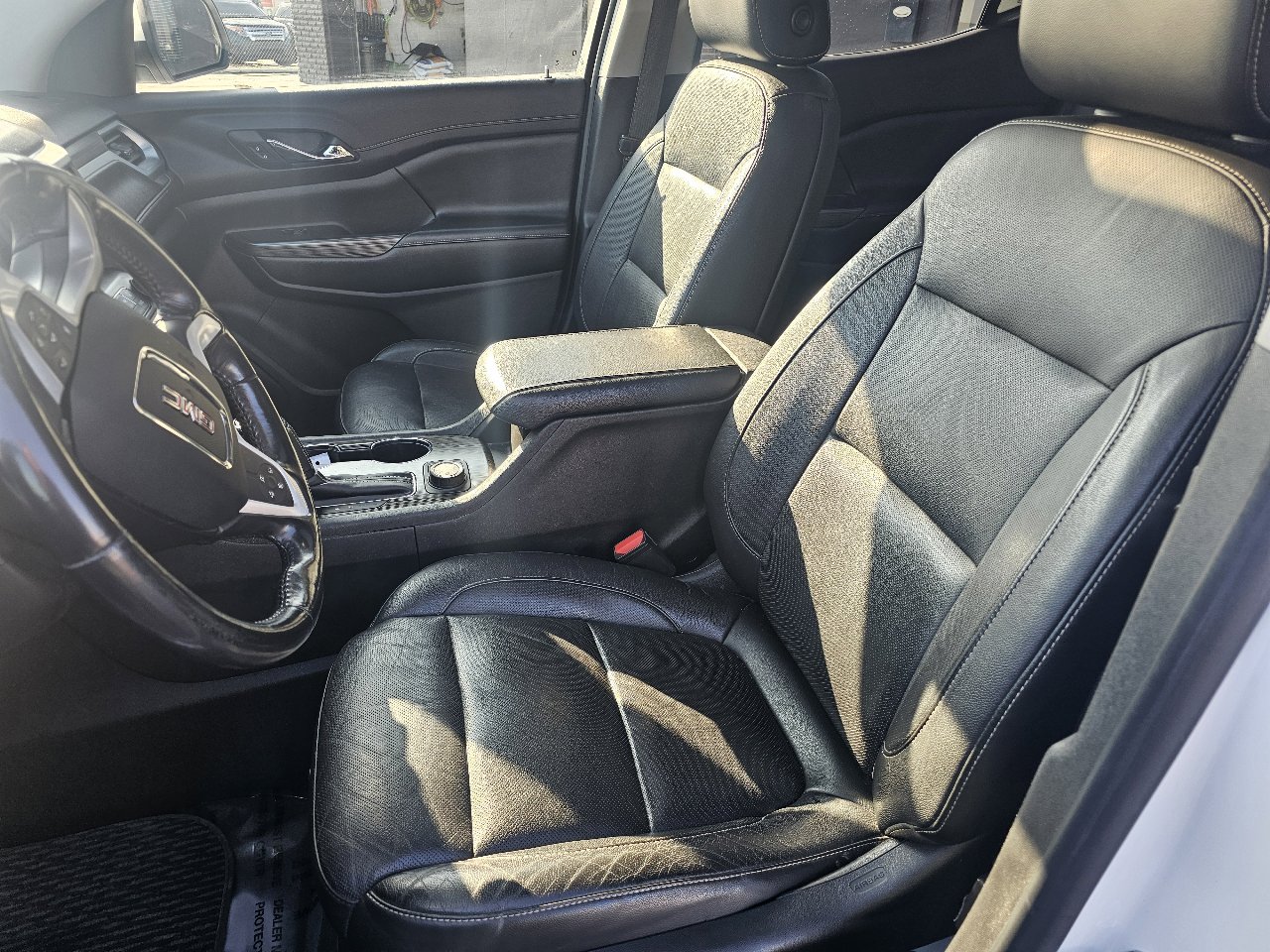Used 2019 GMC Acadia SLT image 20