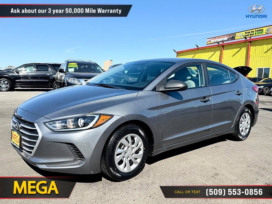Used 2017 Hyundai Elantra SE image 2