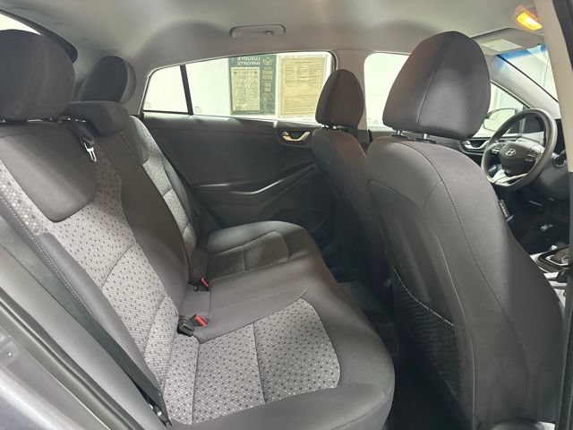 Used 2018 Hyundai Ioniq Blue FWD image 29