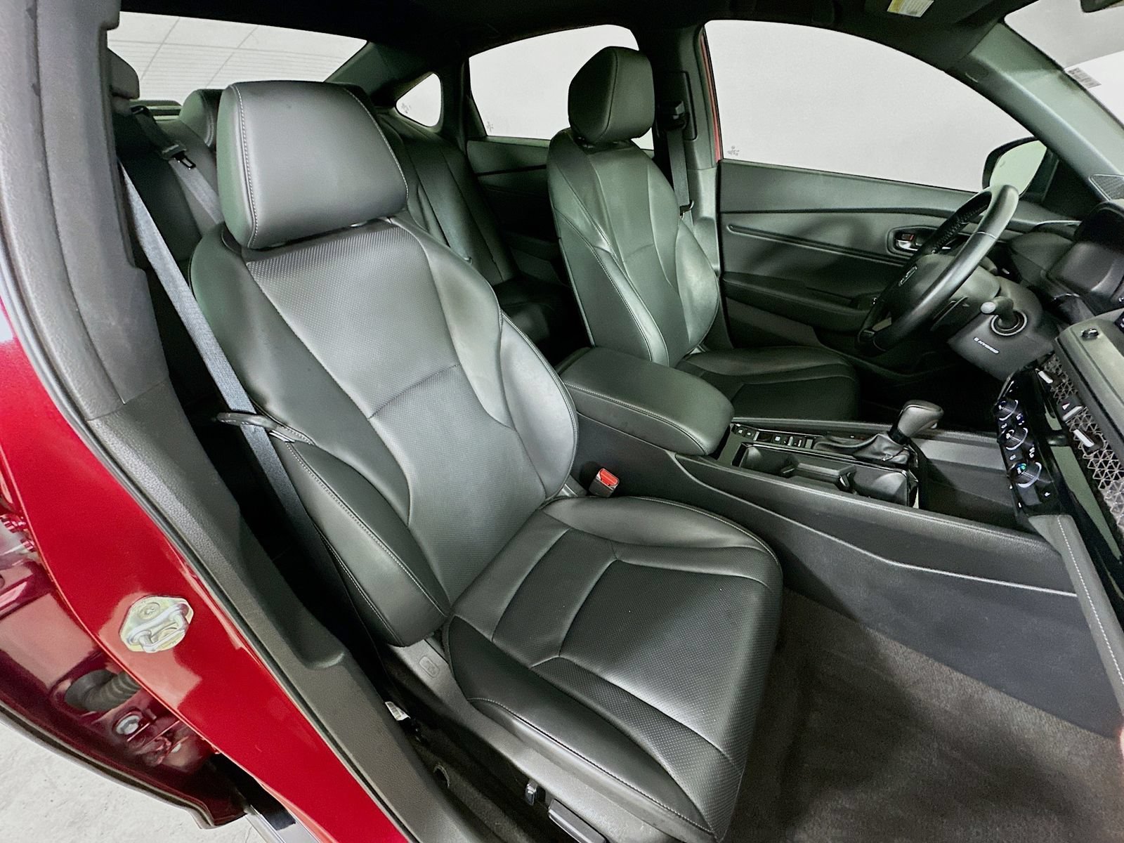 Used 2024 Honda Accord Sport image 42