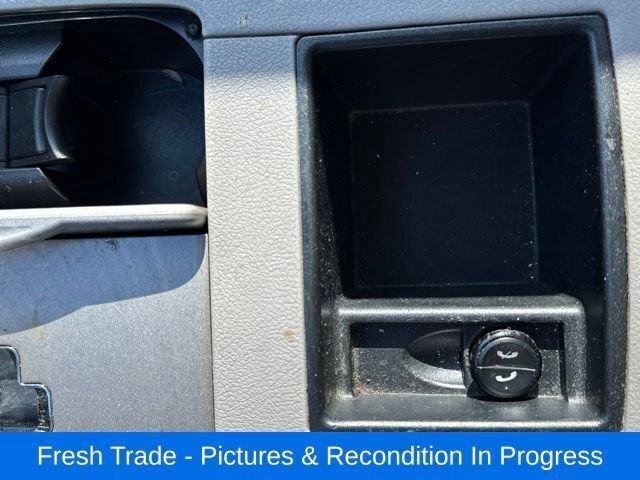 Used 2009 Toyota Camry LE FWD image 14