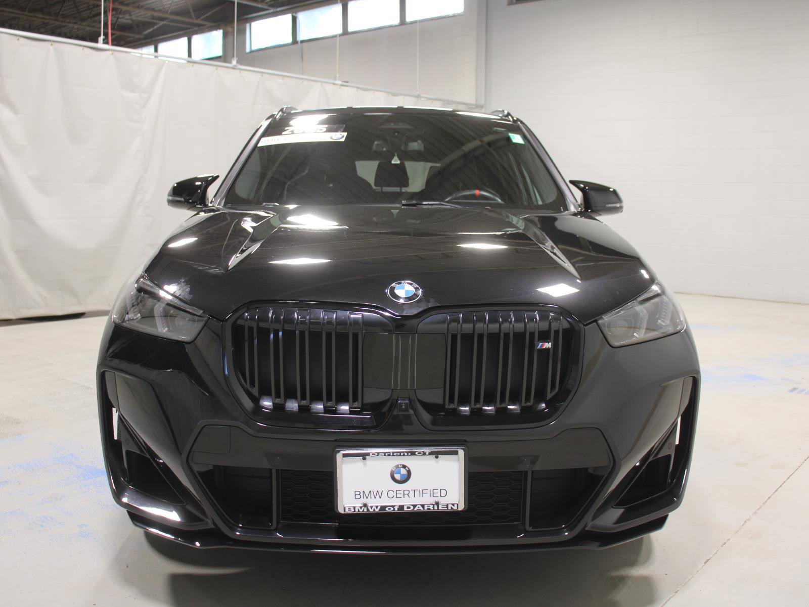 Certified 2025 BMW X1 M35i w/ Premium Package image 5