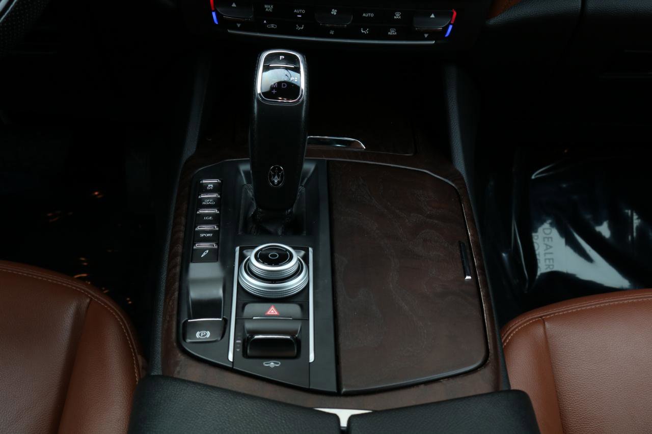 Used 2020 Maserati Levante image 53