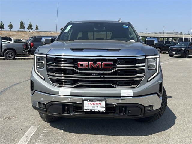New 2026 GMC Sierra 1500 SLT w/ SLT Premium Plus Package image 8