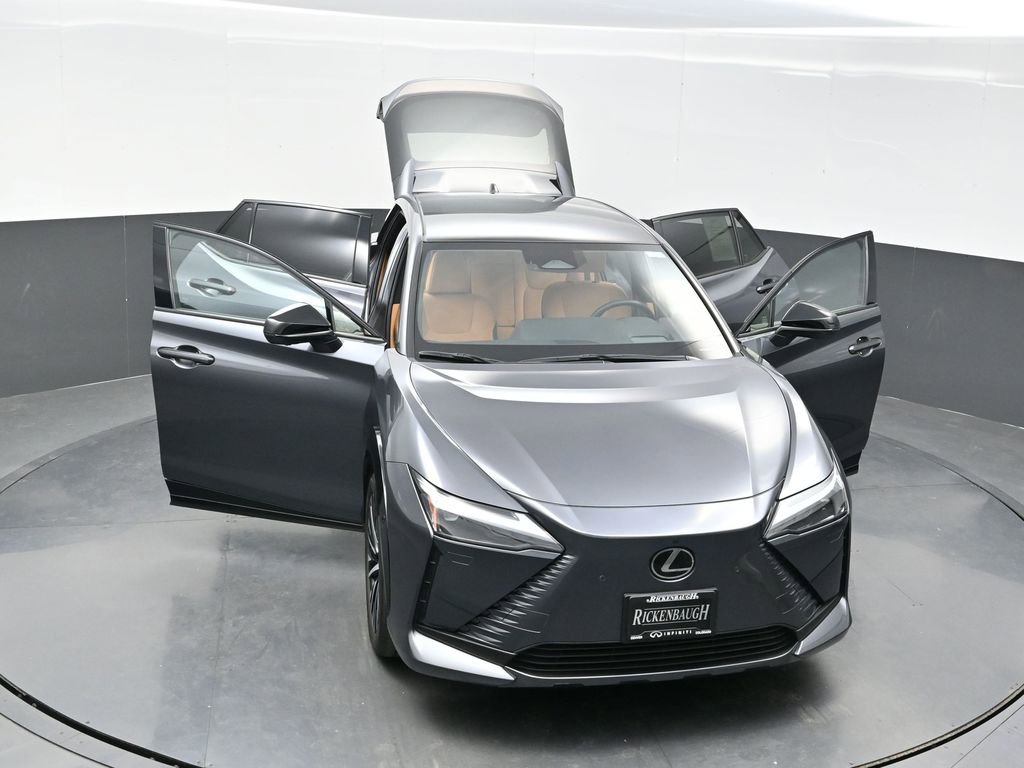 Used 2023 Lexus RZ 450e Premium w/ Cold Area Package AWD/4WD image 40