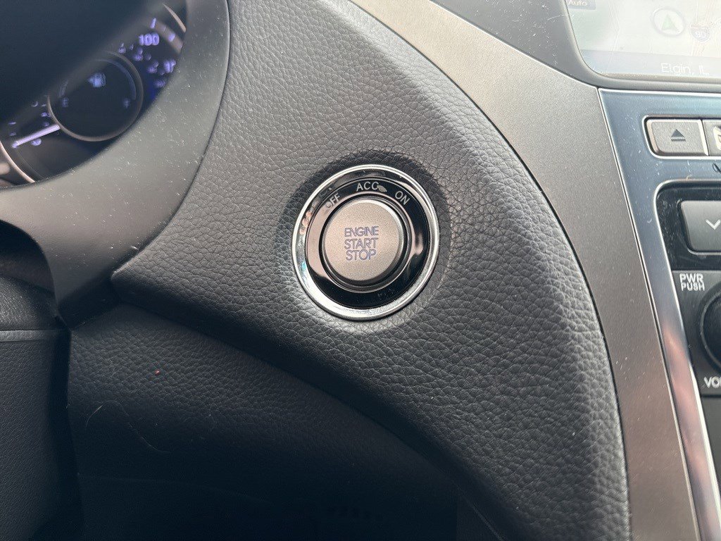 Used 2016 Hyundai Azera image 12