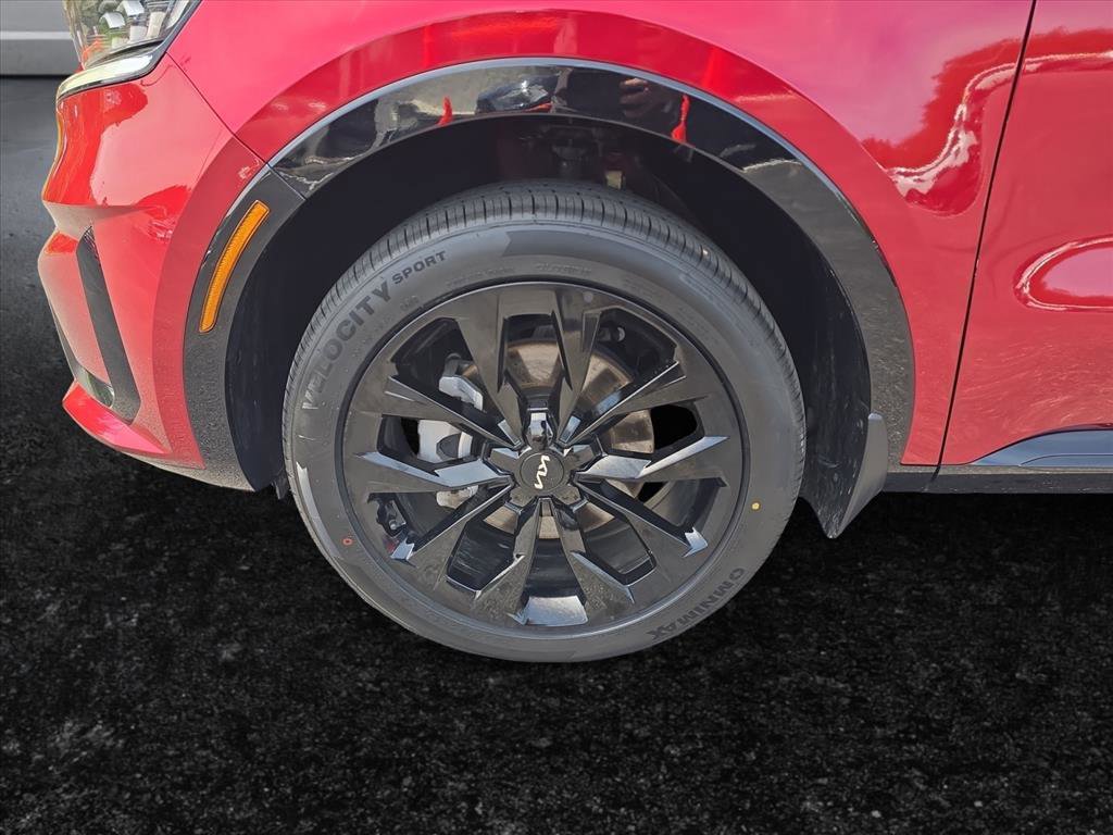 Used 2023 Kia Sorento SX image 9