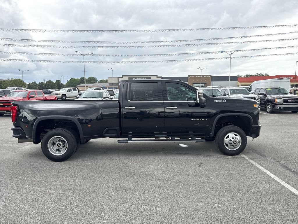 Used 2023 Chevrolet Silverado 3500 High Country AWD/4WD image 14