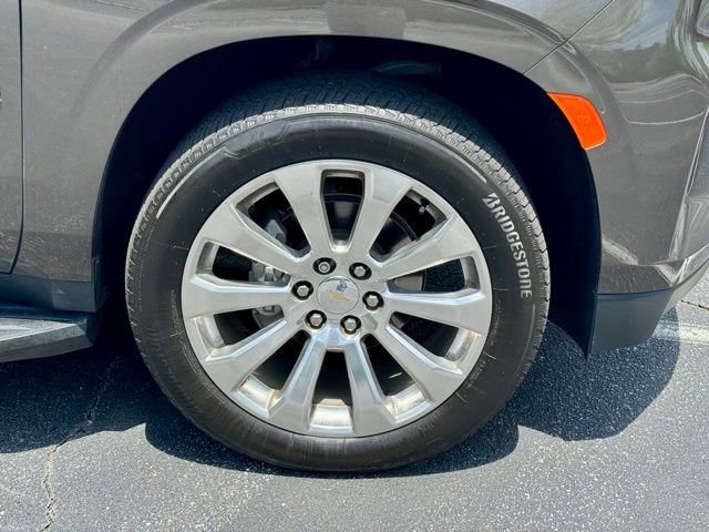 Used 2021 Chevrolet Tahoe Premier w/ Premium Package AWD/4WD image 29