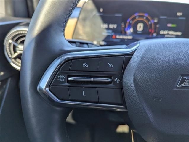 Used 2025 Chevrolet Equinox ACTIV w/ Safety and Technology Package image 13