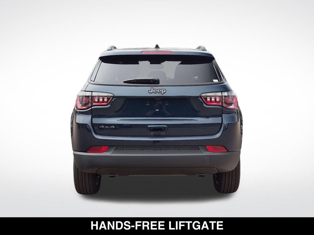 New 2026 Jeep Compass Latitude AWD/4WD image 8