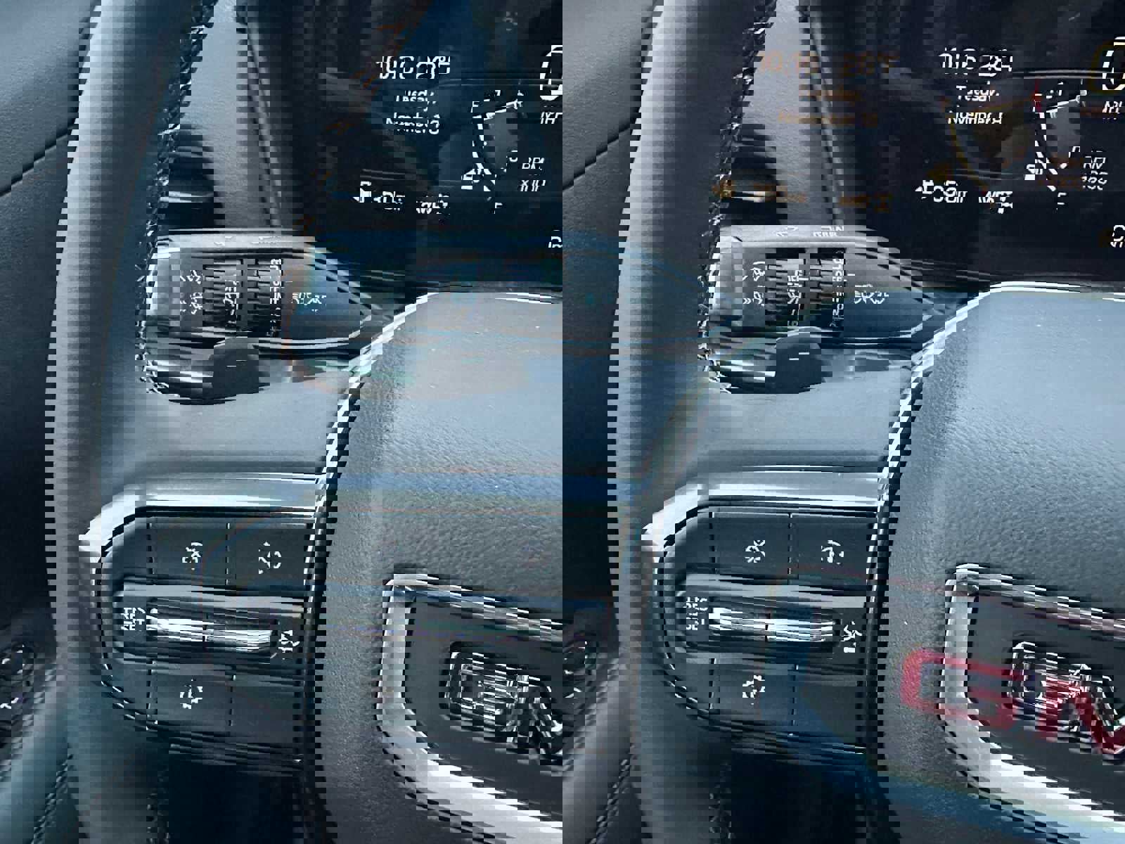 New 2026 GMC Terrain AT4 w/ Technology Package II image 32