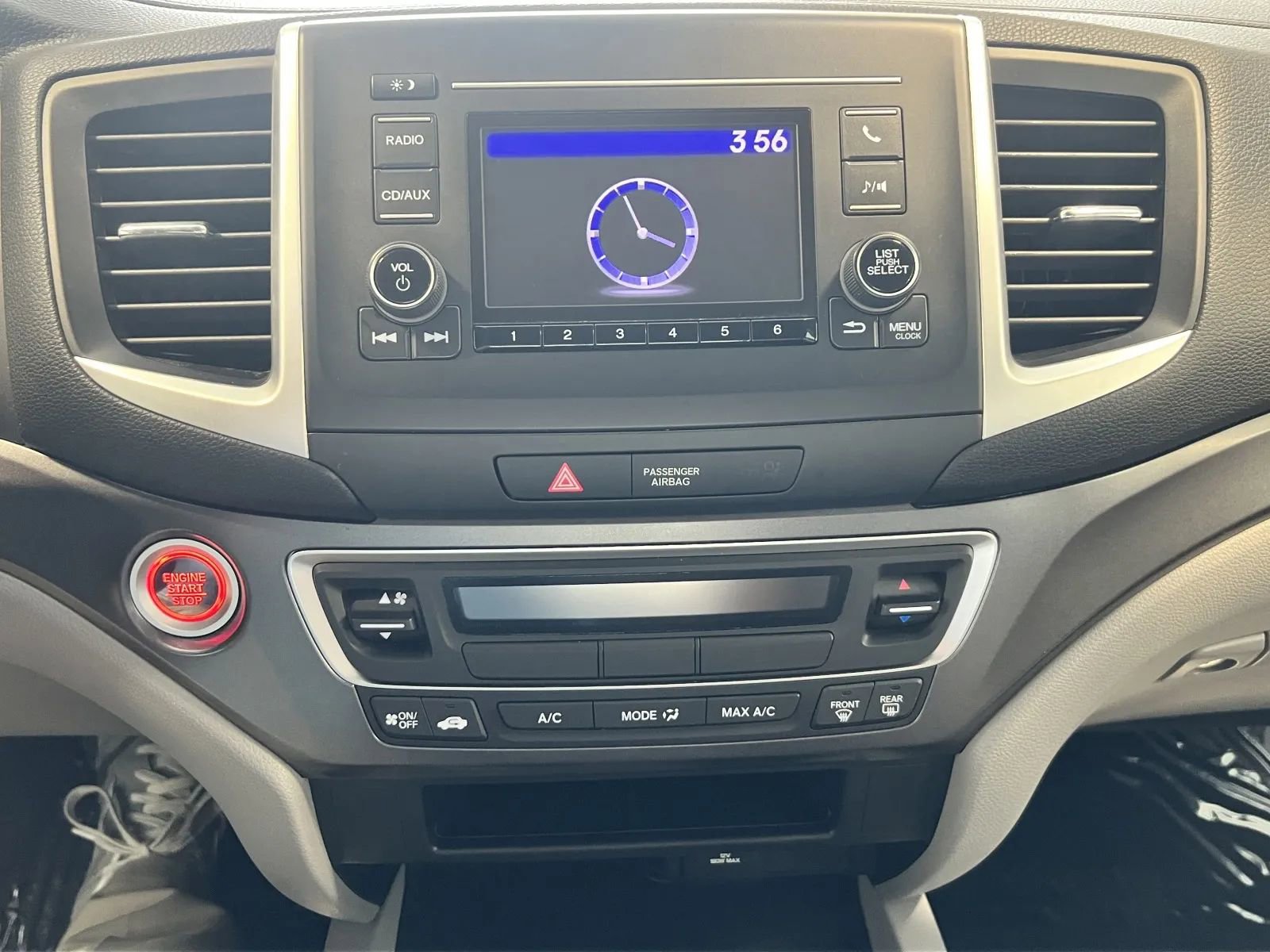 Used 2018 Honda Ridgeline RT image 37