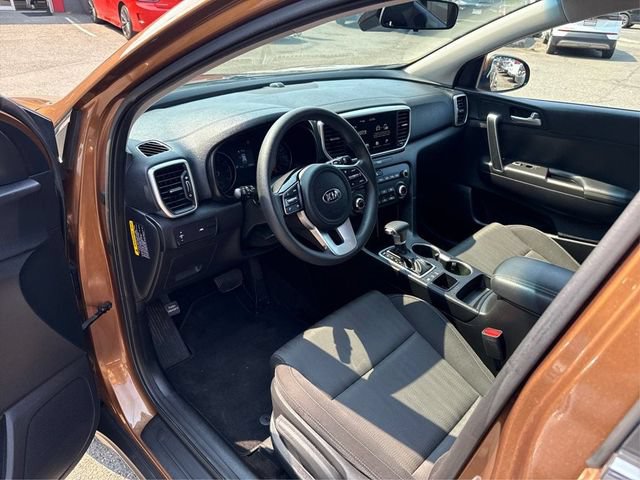 Used 2020 Kia Sportage LX AWD/4WD image 9