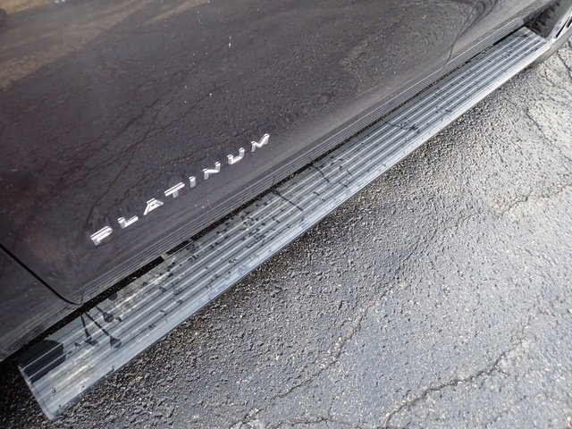 Used 2025 Ford Expedition Max Platinum image 14