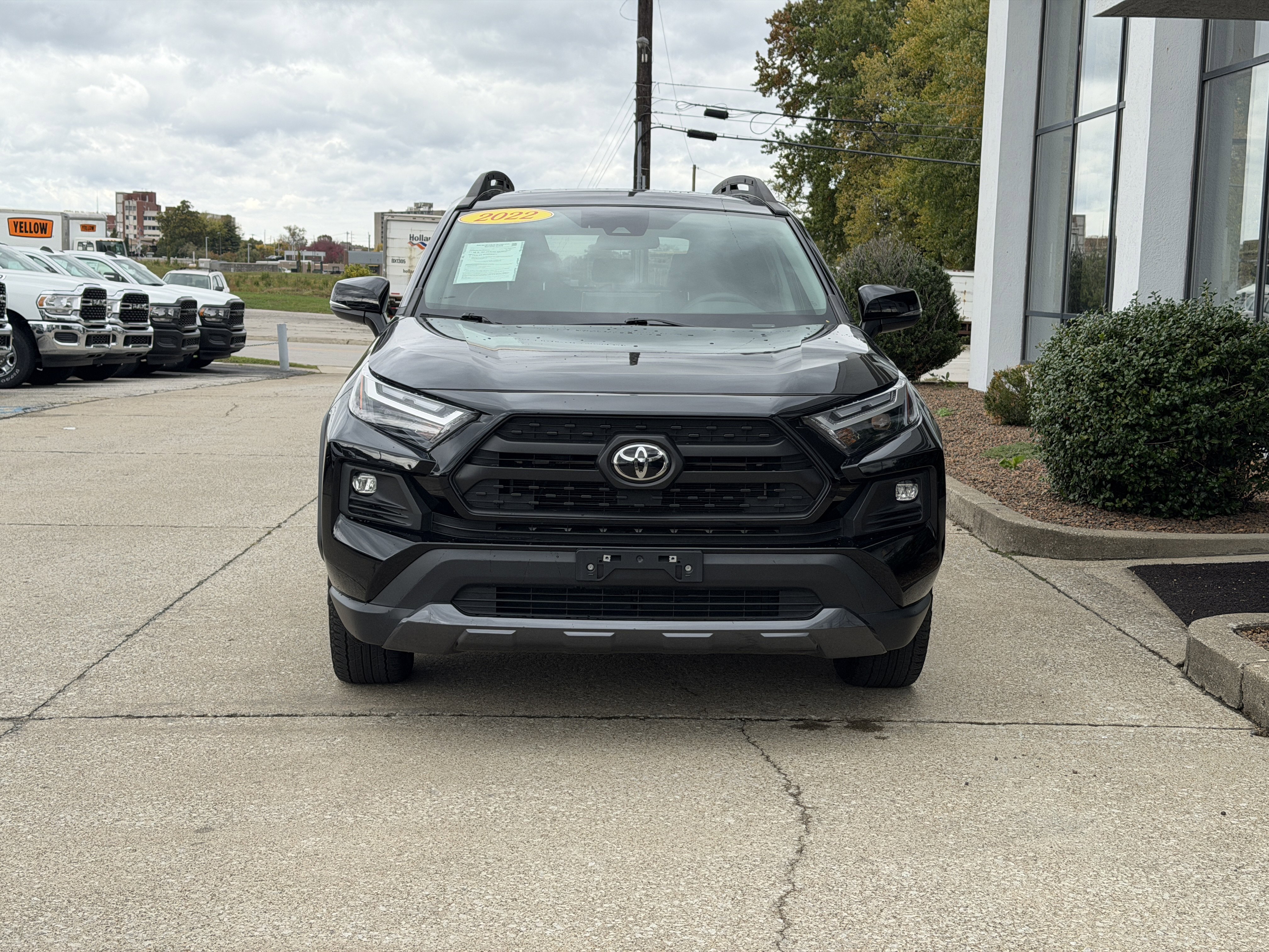 Used 2022 Toyota RAV4 TRD Off-Road image 17